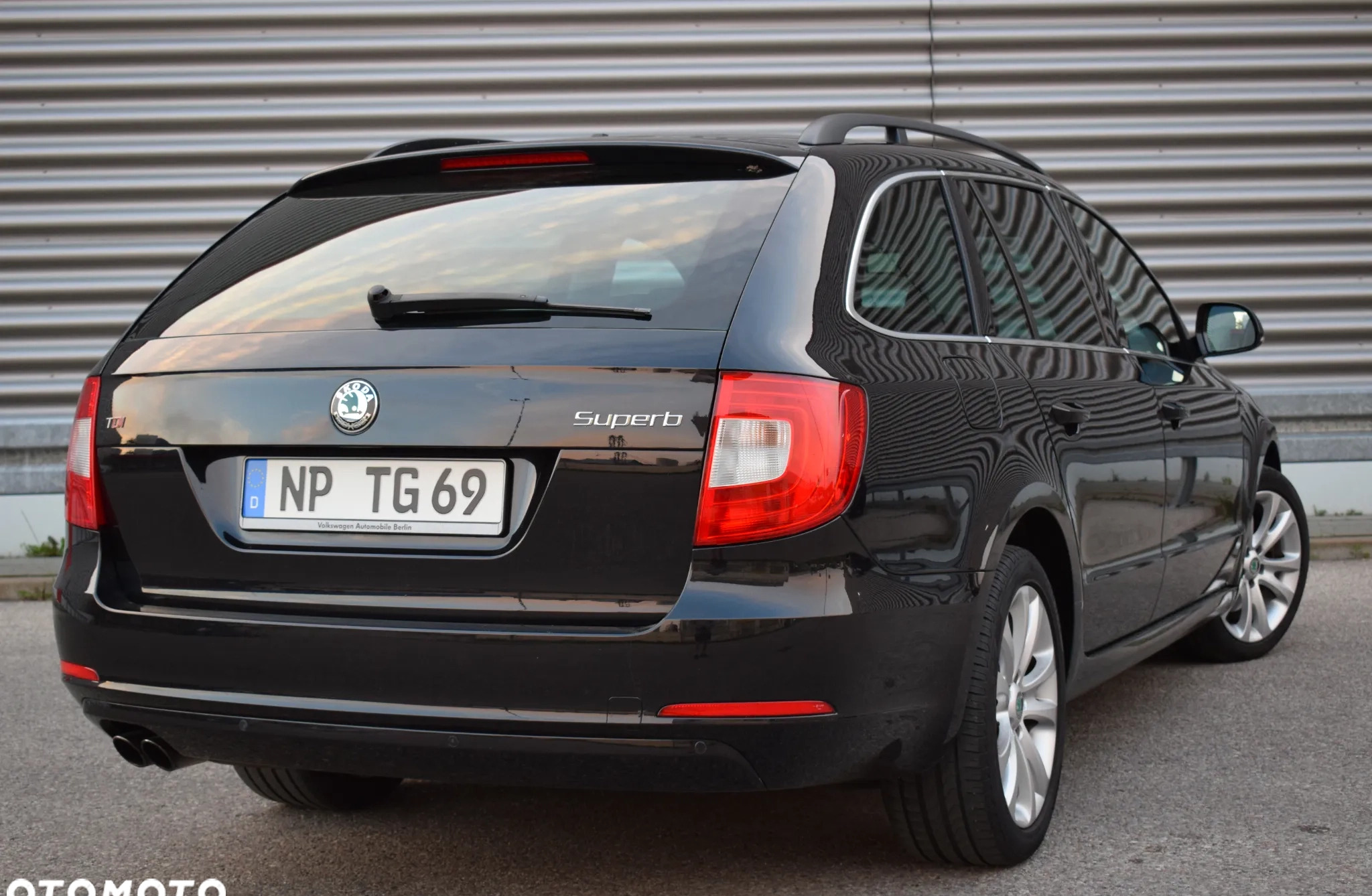 Skoda Superb cena 33900 przebieg: 243000, rok produkcji 2012 z Pruszcz Gdański małe 596